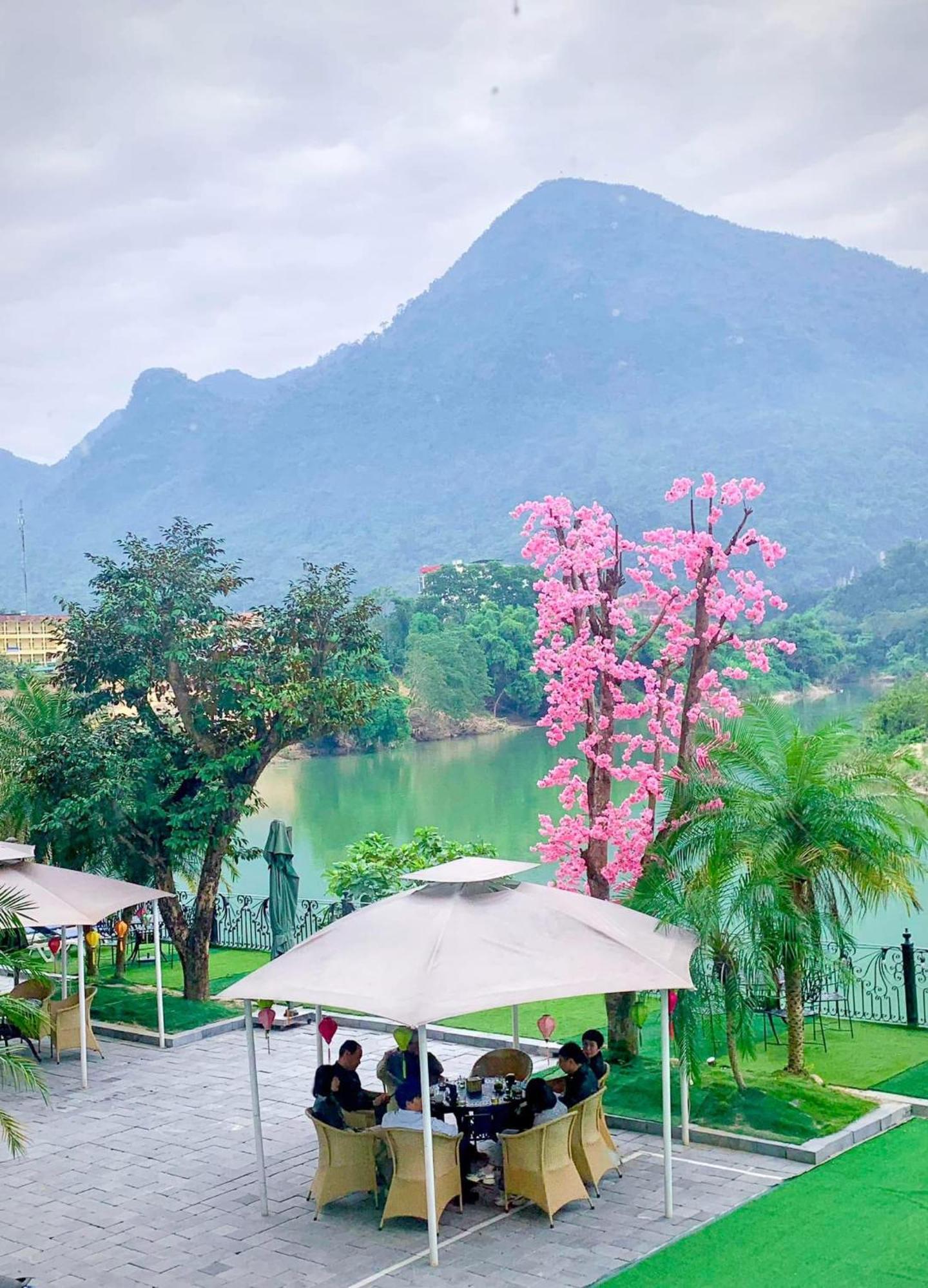 Phoenix Hotel Hà Giang Zewnętrze zdjęcie